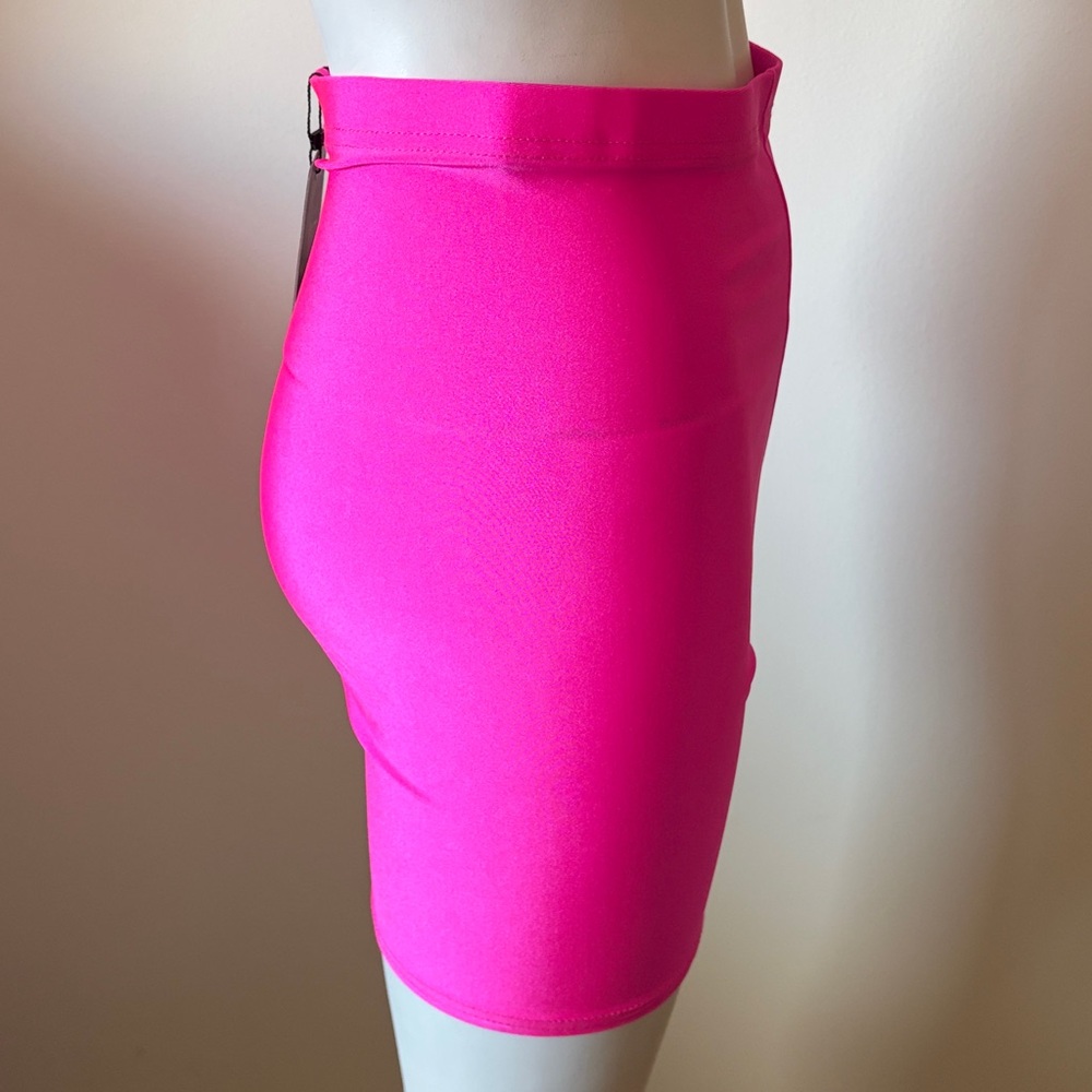 Pretty Little Thing Pink Neon Cycling Shorts Size 8 New With Tag - Picture 9 of 15